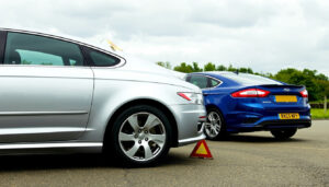 Jaguar X-Type: hinta, ongelmat ja vertailu Ford Mondeoon
